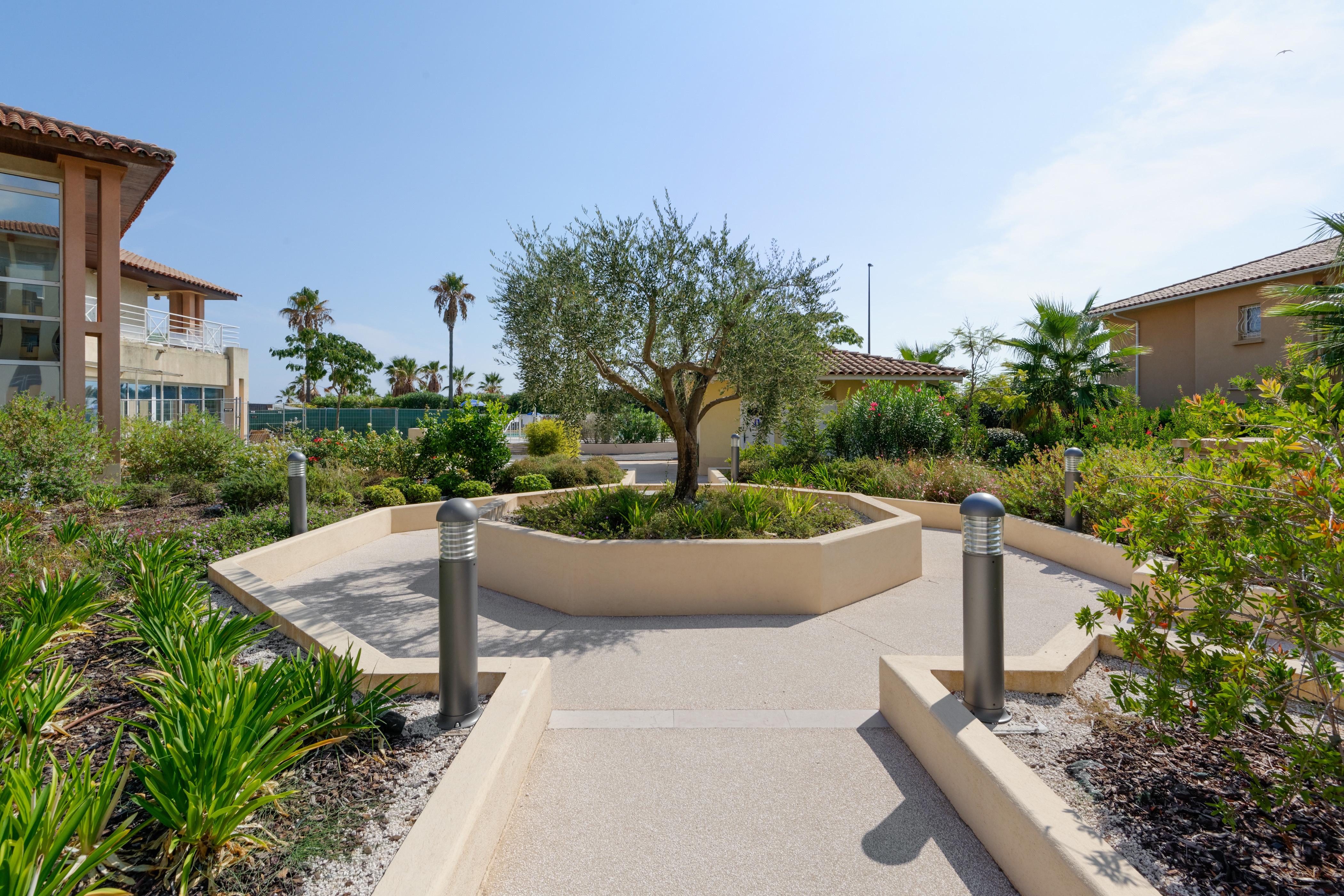 Résidence Pierre&Vacances Cap Hermès Fréjus Extérieur photo