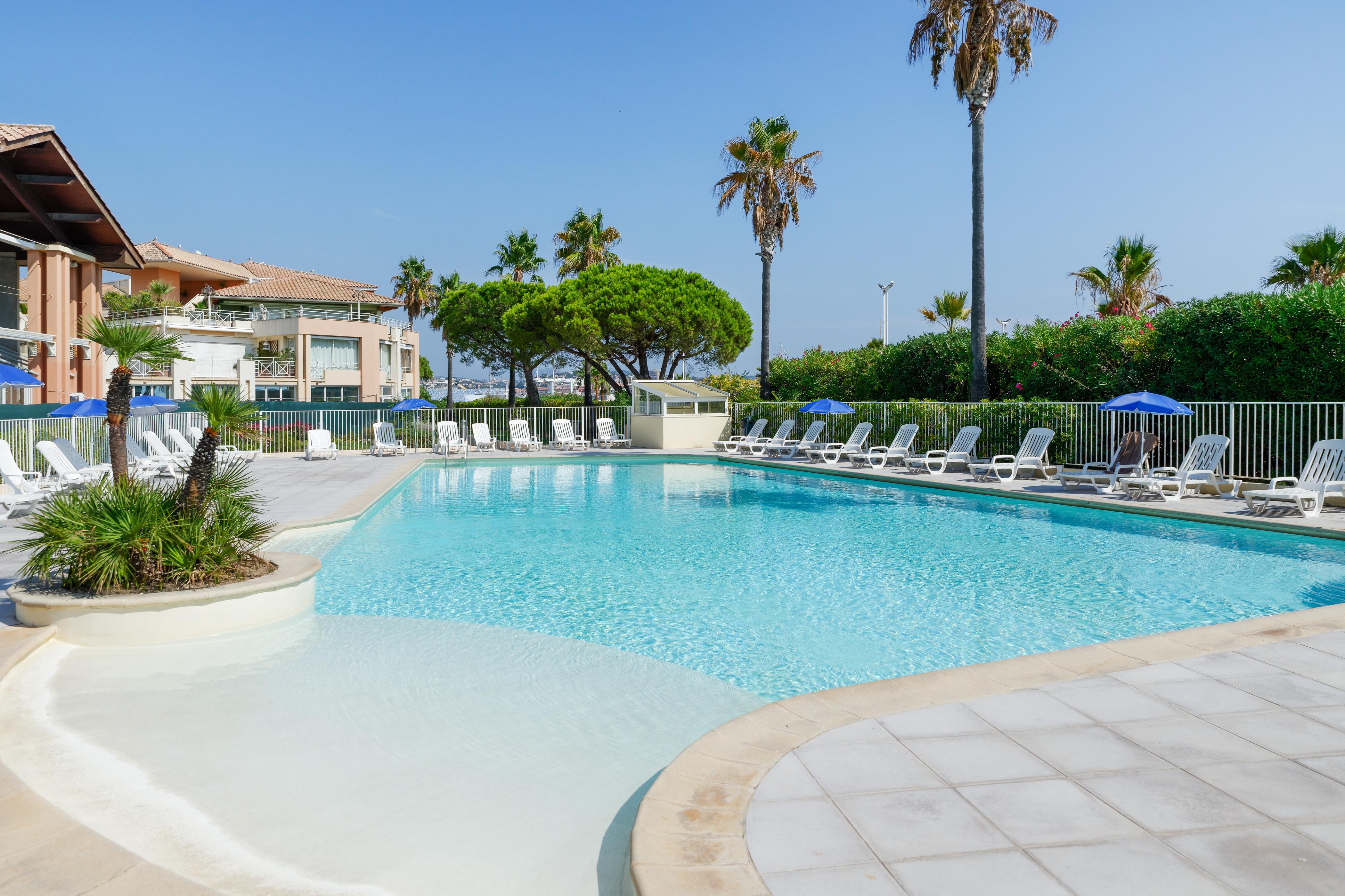 Résidence Pierre&Vacances Cap Hermès Fréjus Extérieur photo