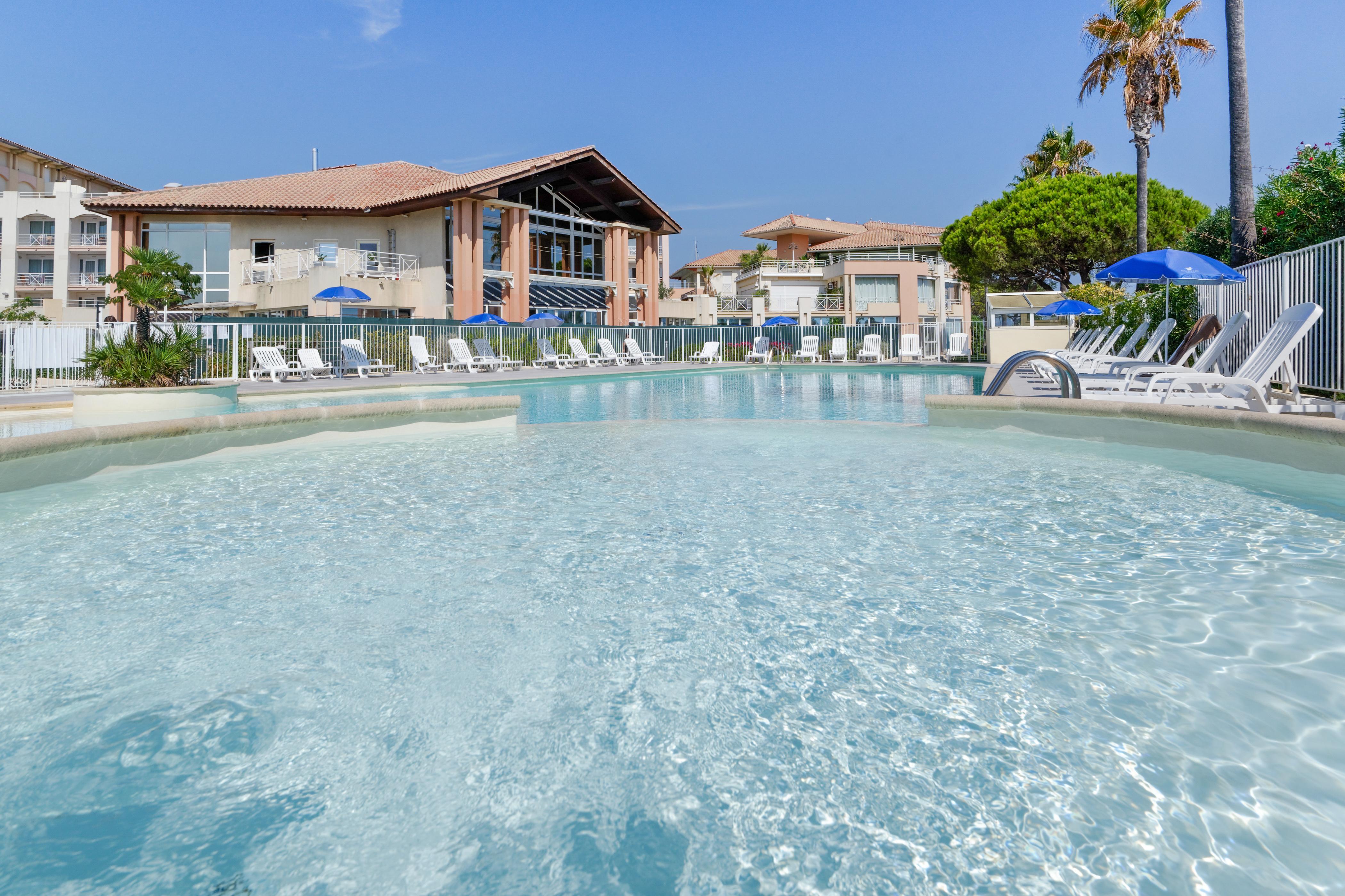 Résidence Pierre&Vacances Cap Hermès Fréjus Extérieur photo