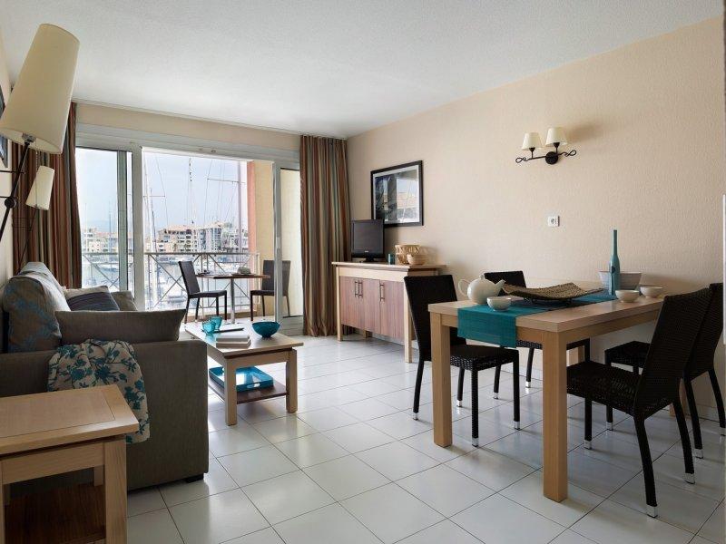 Résidence Pierre&Vacances Cap Hermès Fréjus Extérieur photo