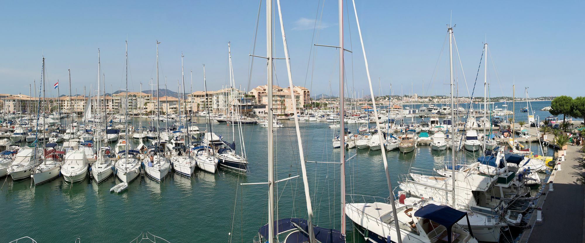 Résidence Pierre&Vacances Cap Hermès Fréjus Extérieur photo