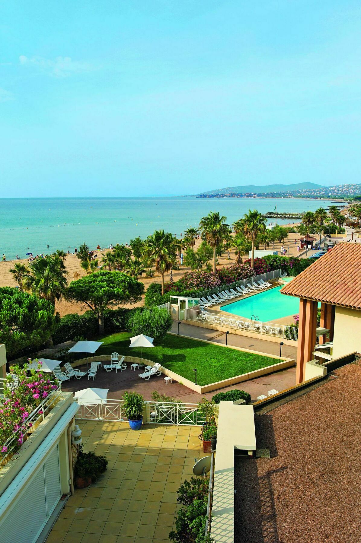 Résidence Pierre&Vacances Cap Hermès Fréjus Extérieur photo